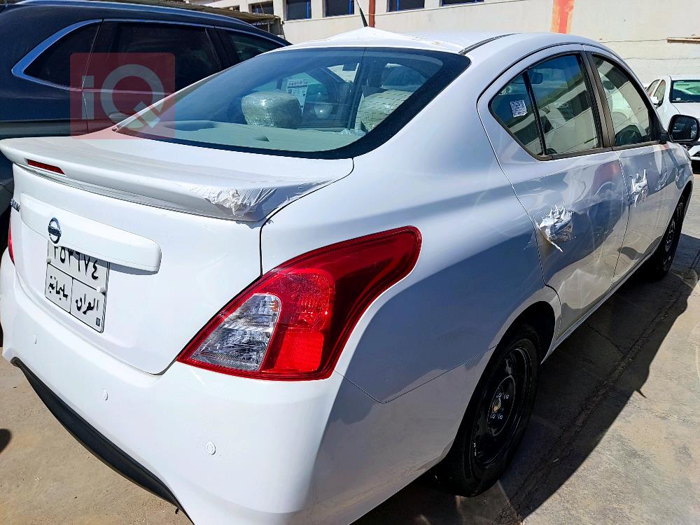 Nissan Sunny